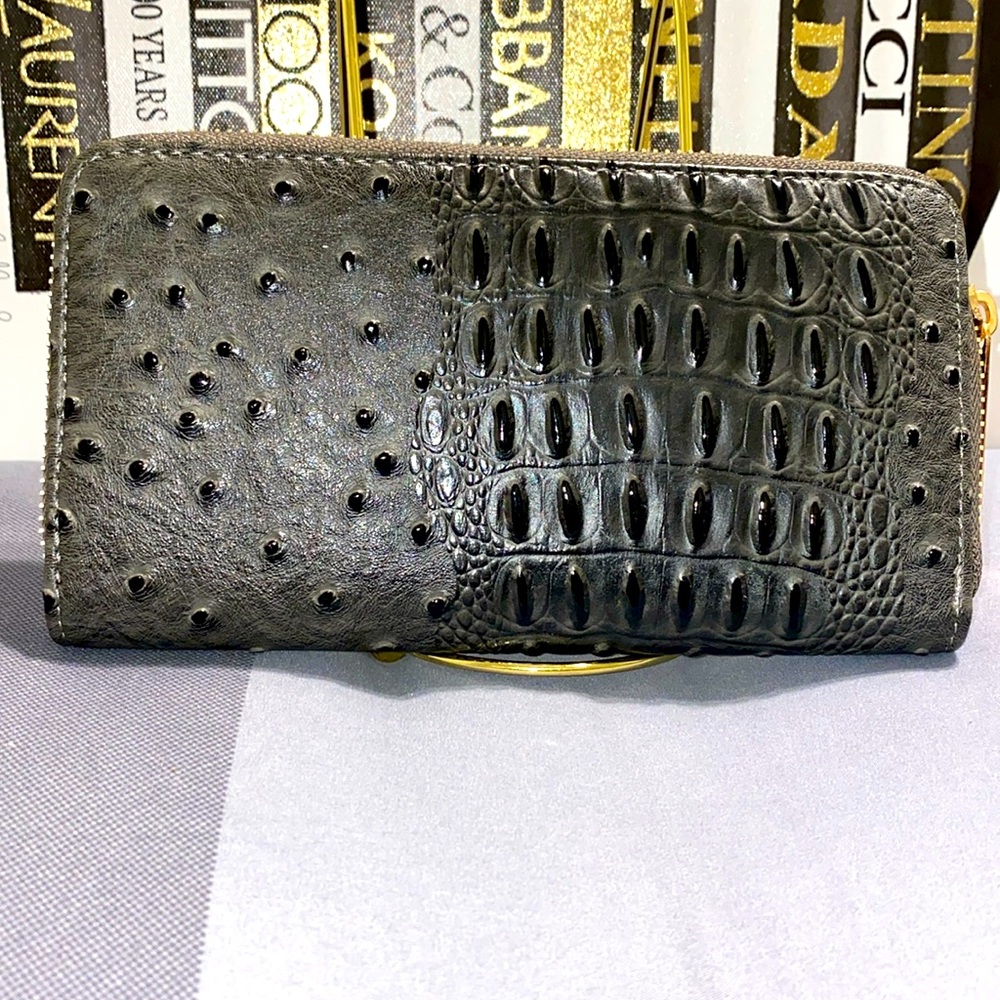 Gray Faux Croc Leather Continental Wallet NWOT